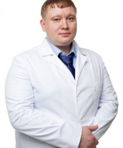 Ошурков Максим Александрович стоматолог