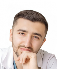 Алиев Раван Гахраман хирург