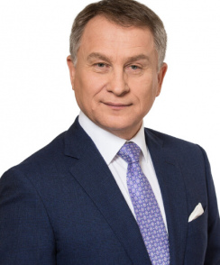 Клинов Александр Николаевич стоматолог-хирург